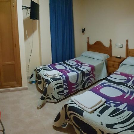 Hostal El Busto Теруель Екстер'єр фото