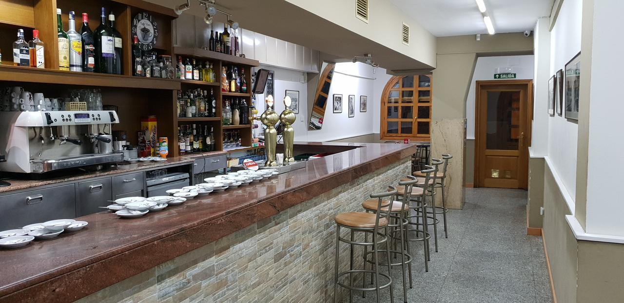 Hostal El Busto Теруель Екстер'єр фото