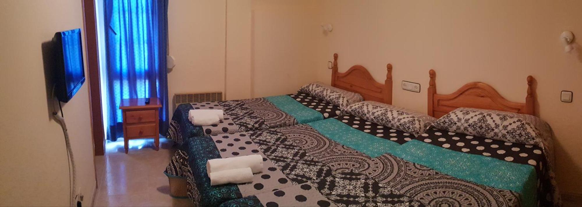 Hostal El Busto Теруель Екстер'єр фото